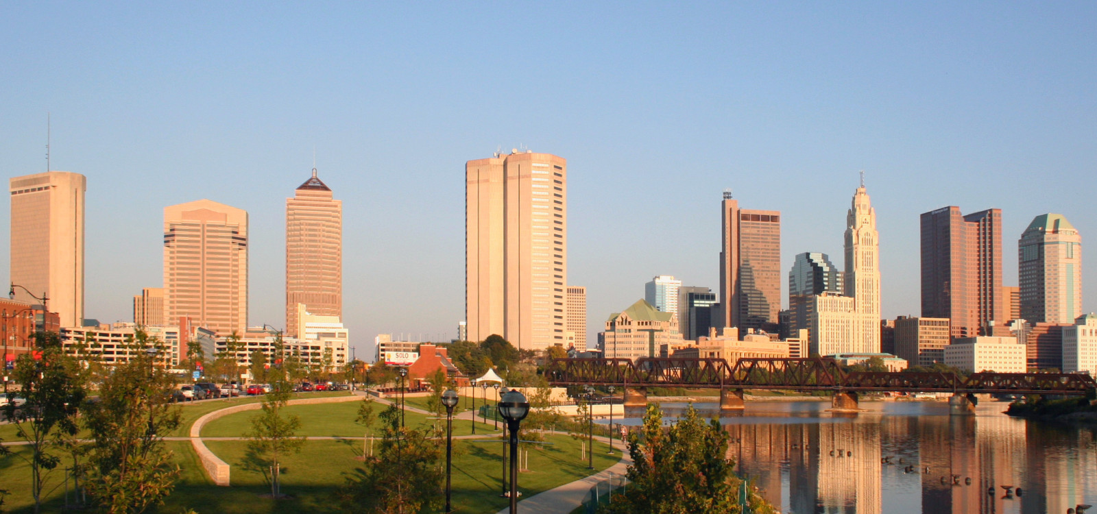 cropped-Columbus-ohio-skyline-panorama.jpg
